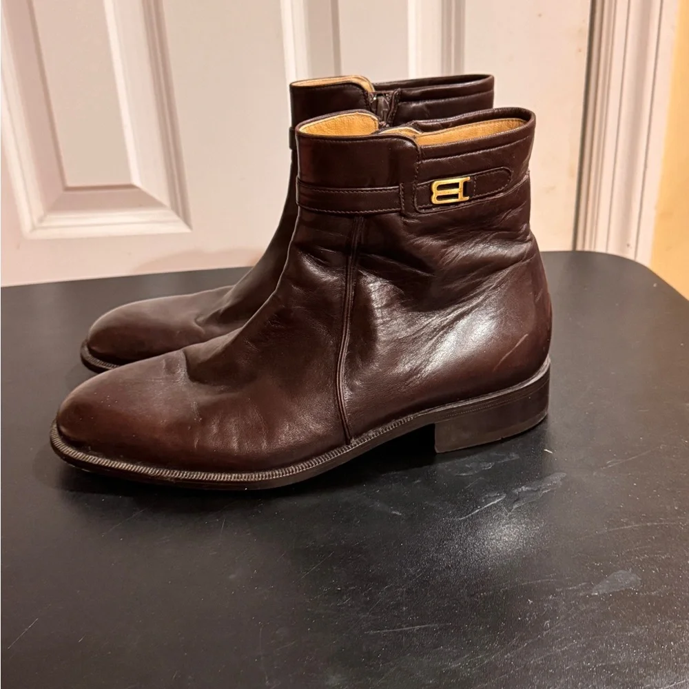 Bally Brown Leather Ankle Rudy Boots with Golden Buckle size 8.5